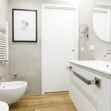Easylife - Charme, Comfort E Quiete Vicino Termini شقة *