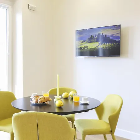 Easylife - Charme, Comfort E Quiete Vicino Termini شقة